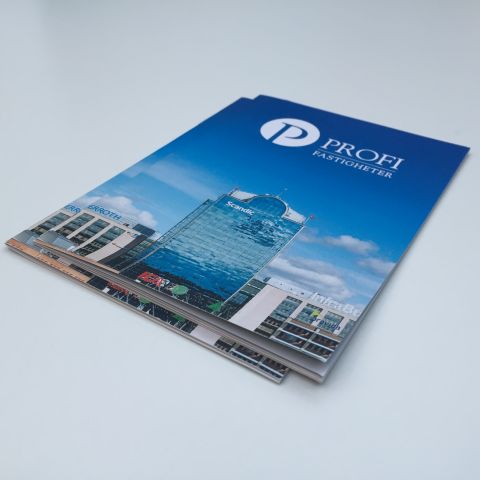 Stibo Complete - Brochure med digital print!
